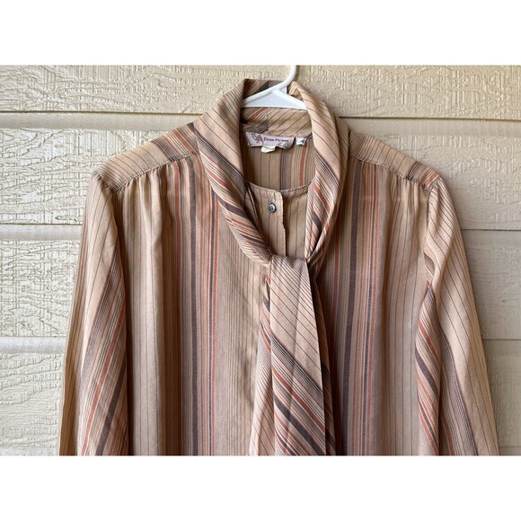 Evan Picone womens Vintage Tie Neck Blouse size 14 Beige Striped Long Sleeve Top - Picture 2 of 4